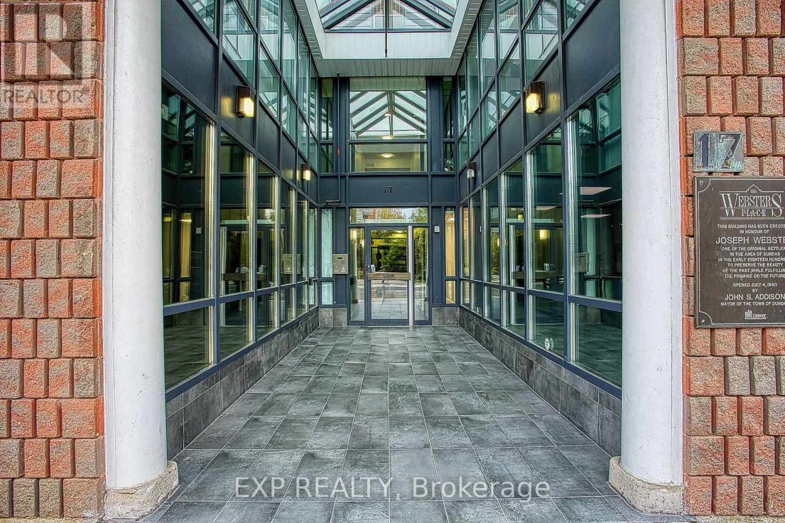 502 - 17 KING STREET E, Hamilton, Ontario