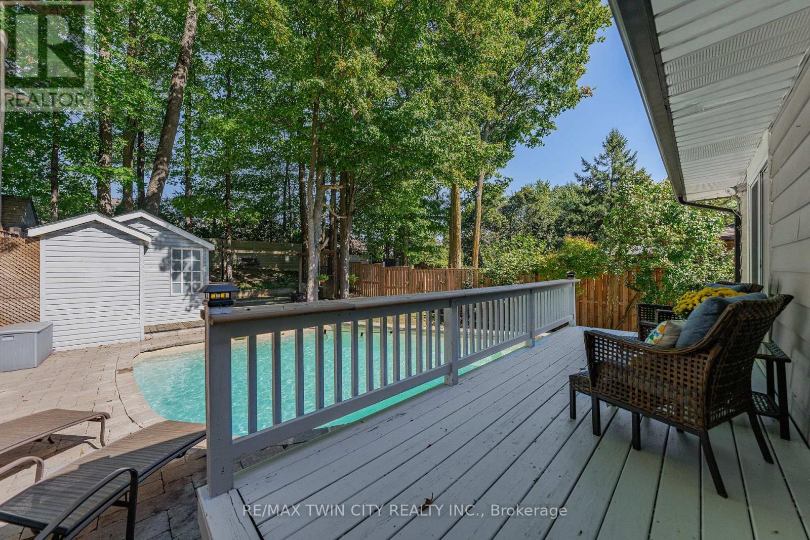 150 Coach Hill Drive, Kitchener, Ontario  N2E 1P4 - Photo 34 - X13855836