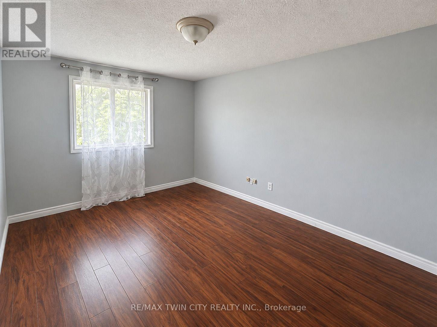 920 Marl Meadow Court, Kitchener, Ontario  N2R 1L4 - Photo 18 - X13855866