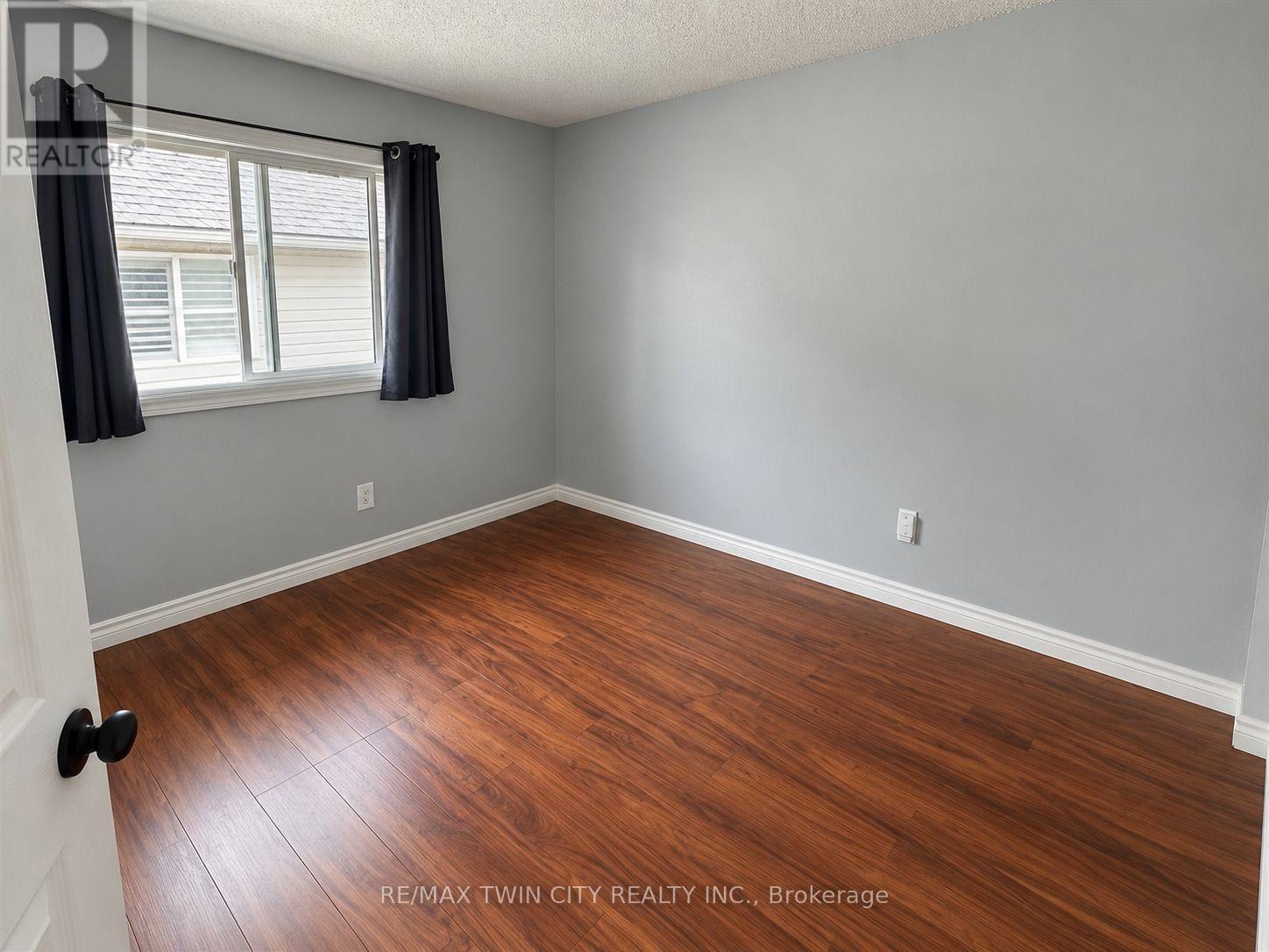 920 Marl Meadow Court, Kitchener, Ontario  N2R 1L4 - Photo 24 - X13855866