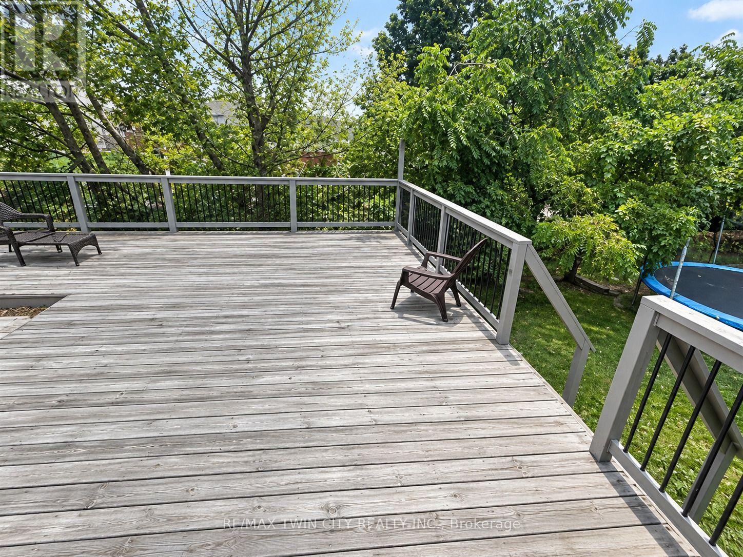 920 Marl Meadow Court, Kitchener, Ontario  N2R 1L4 - Photo 34 - X13855866
