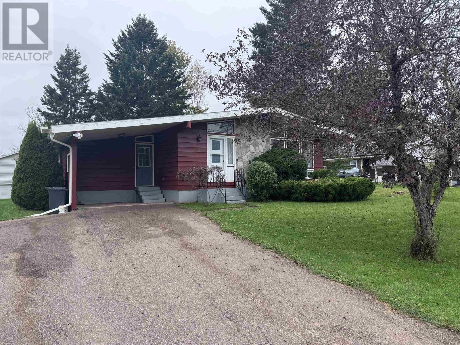 84 Sunset Drive, Wellington, Prince Edward Island  C0B 2E0 - Photo 1 - 202624987