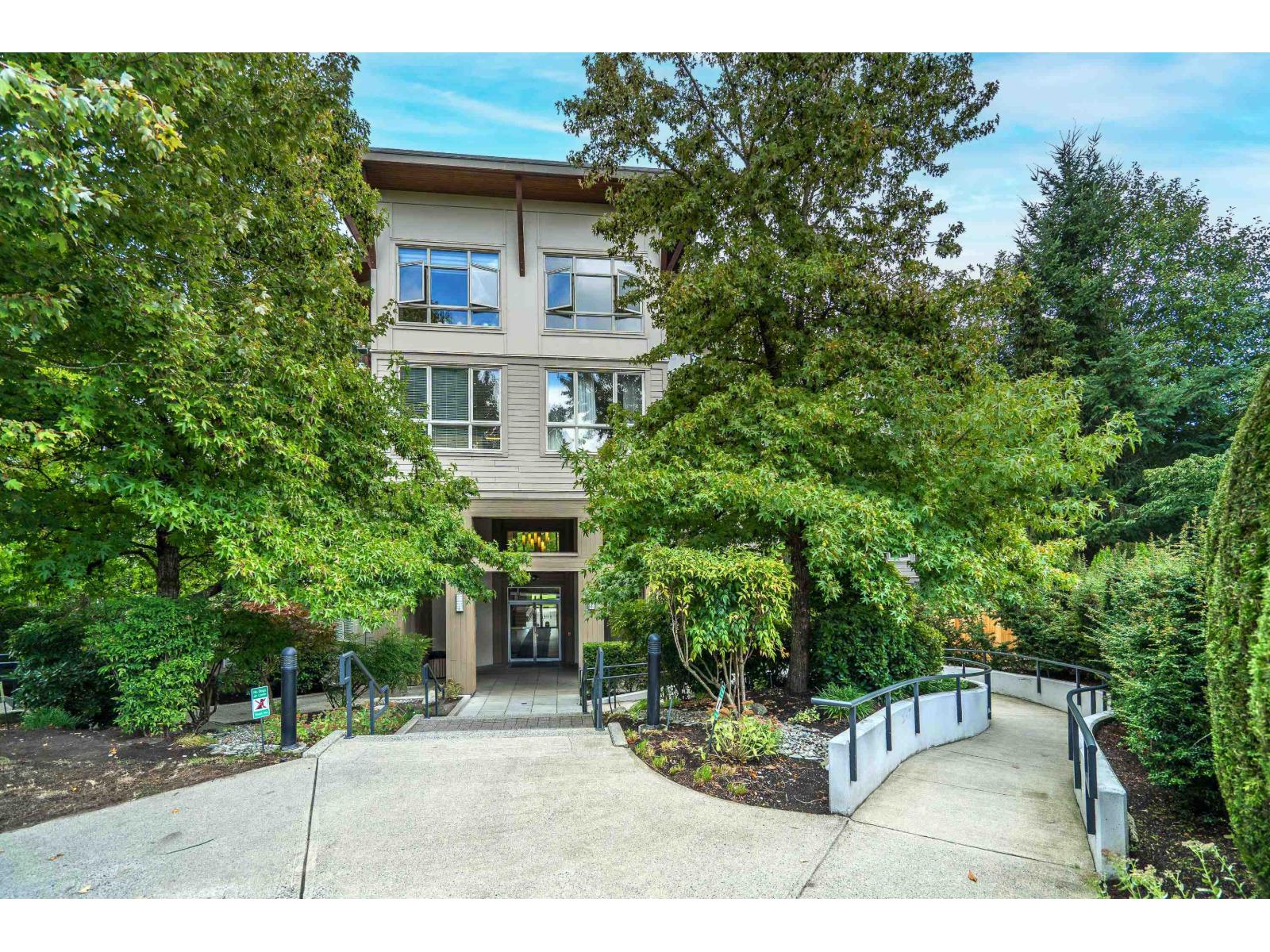 307 15918 26 AVENUE, surrey, British Columbia