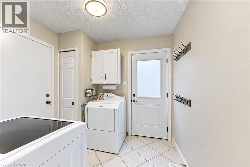 104 Deerwood Crescent, Kitchener, Ontario  N2N 1R3 - Photo 20 - 40867851