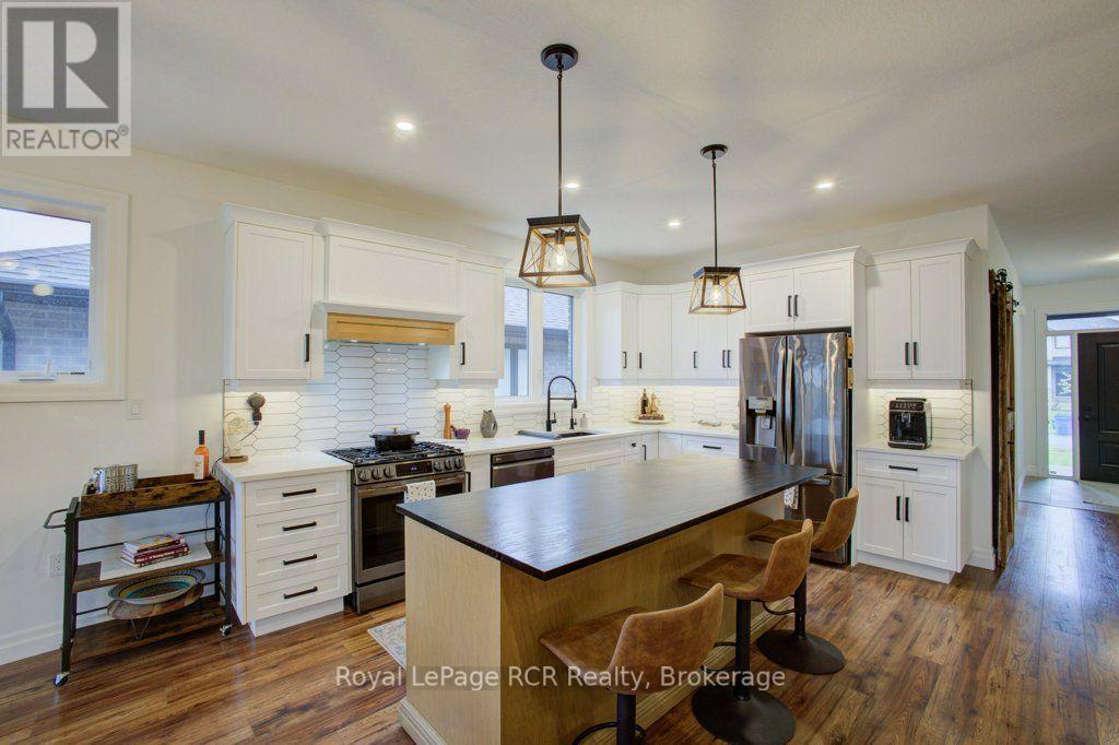 137 Walsh Street, Wellington North, Ontario  N0G 1A0 - Photo 7 - X13855368