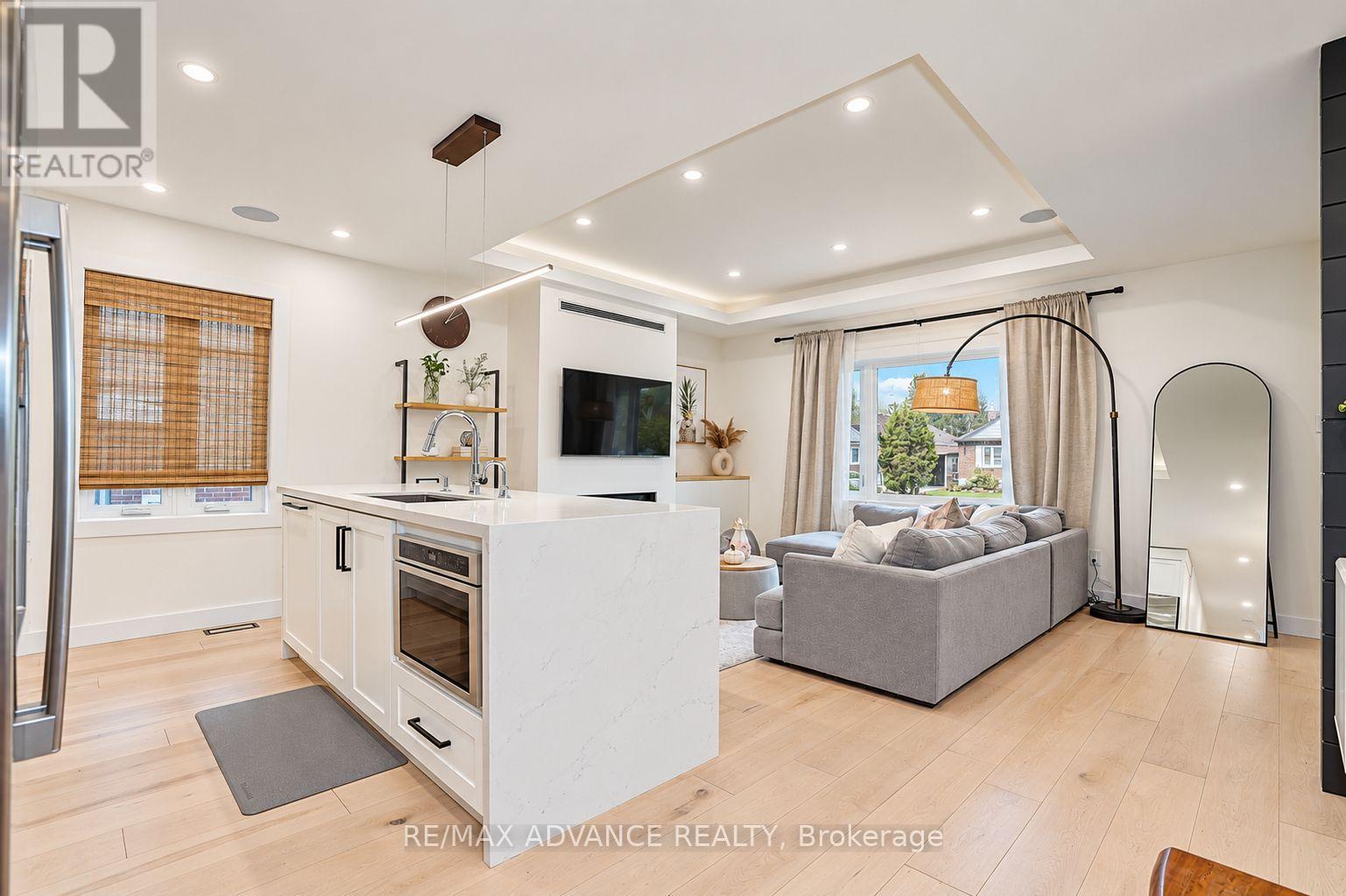 39 Janet Boulevard, Toronto, Ontario  M1R 1H7 - Photo 11 - E13855092