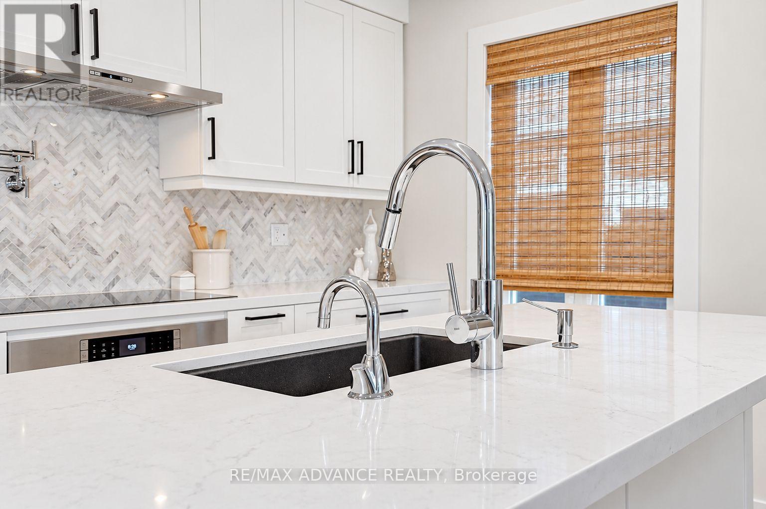 39 Janet Boulevard, Toronto, Ontario  M1R 1H7 - Photo 10 - E13855092