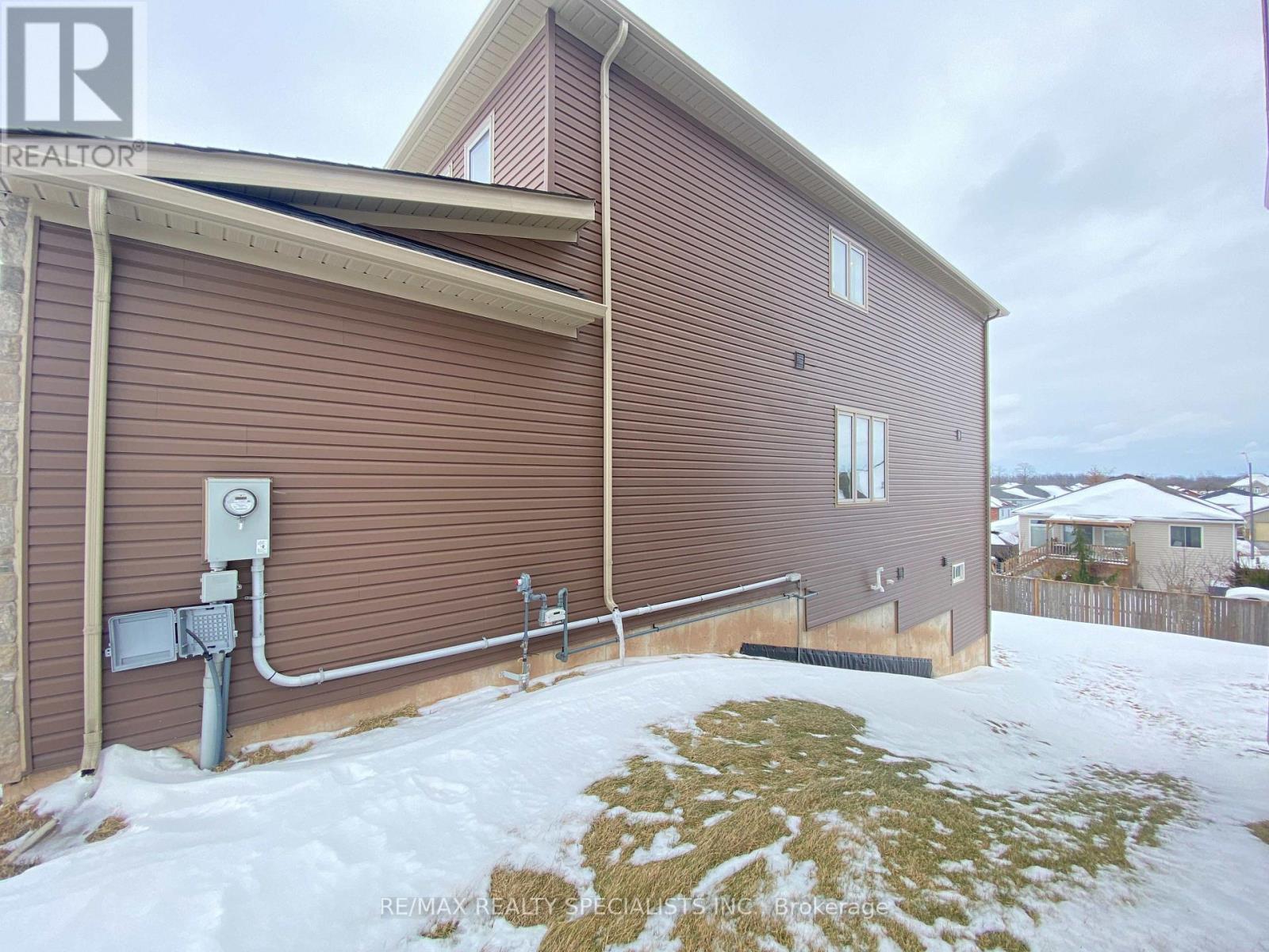 17 Oriole Crescent, Port Colborne, Ontario  L3K 6E2 - Photo 36 - X13707332