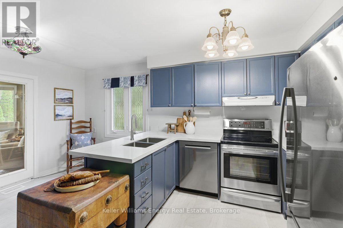 602 Carlisle Street, Cobourg, Ontario  K9A 1X6 - Photo 11 - X13855992