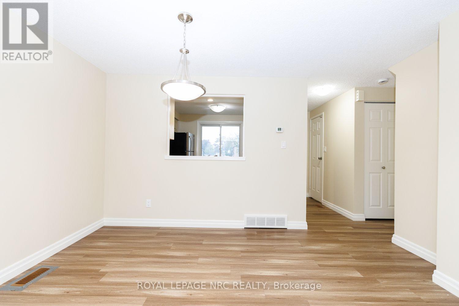 50 Lakeshore Rd Unit 44 Road, St. Catharines, Ontario  L2N 6P8 - Photo 15 - X13052434