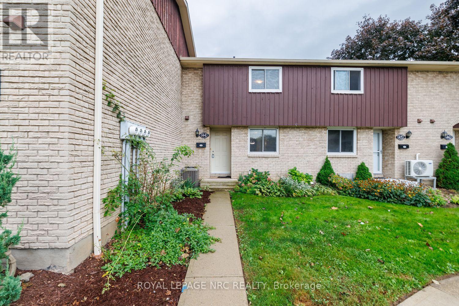 50 Lakeshore Rd Unit 44 Road, St. Catharines, Ontario  L2N 6P8 - Photo 2 - X13052434