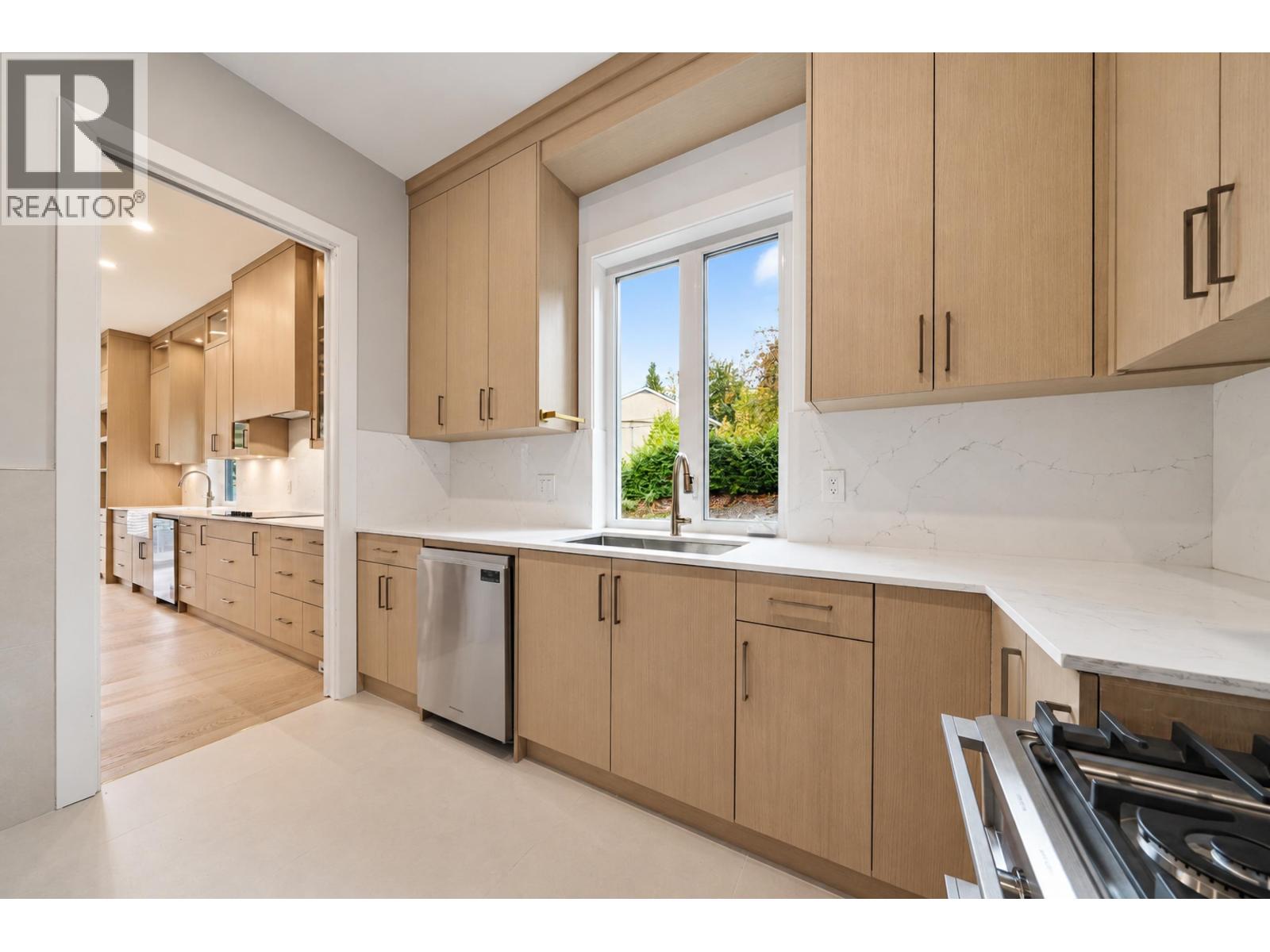 1170 TUXEDO DRIVE