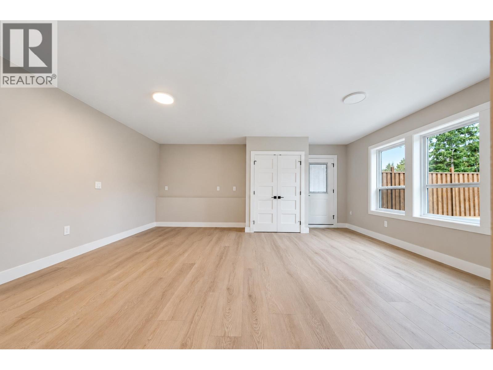 1170 TUXEDO DRIVE