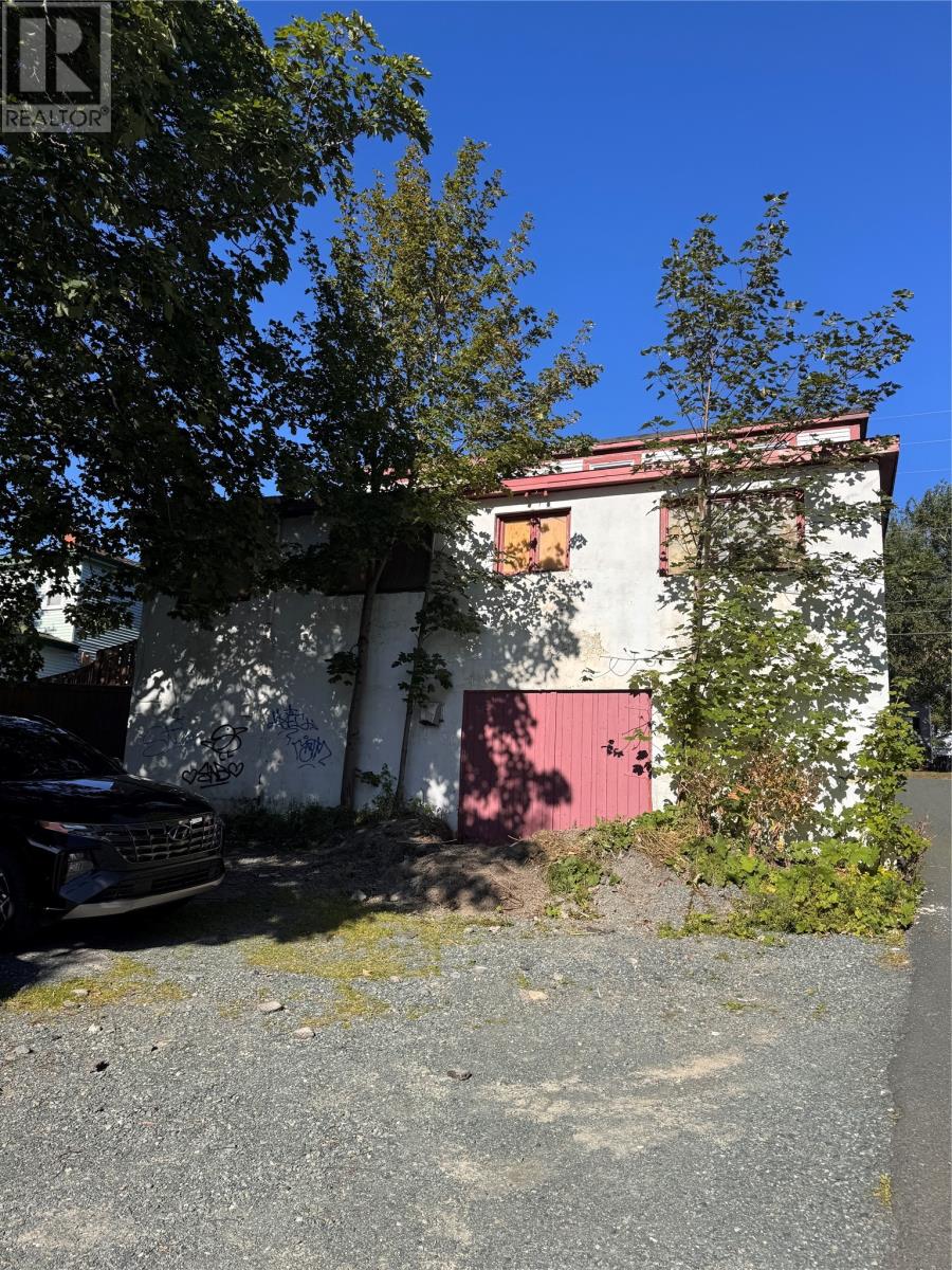 325 Hamilton Avenue, St. John's — photo 7