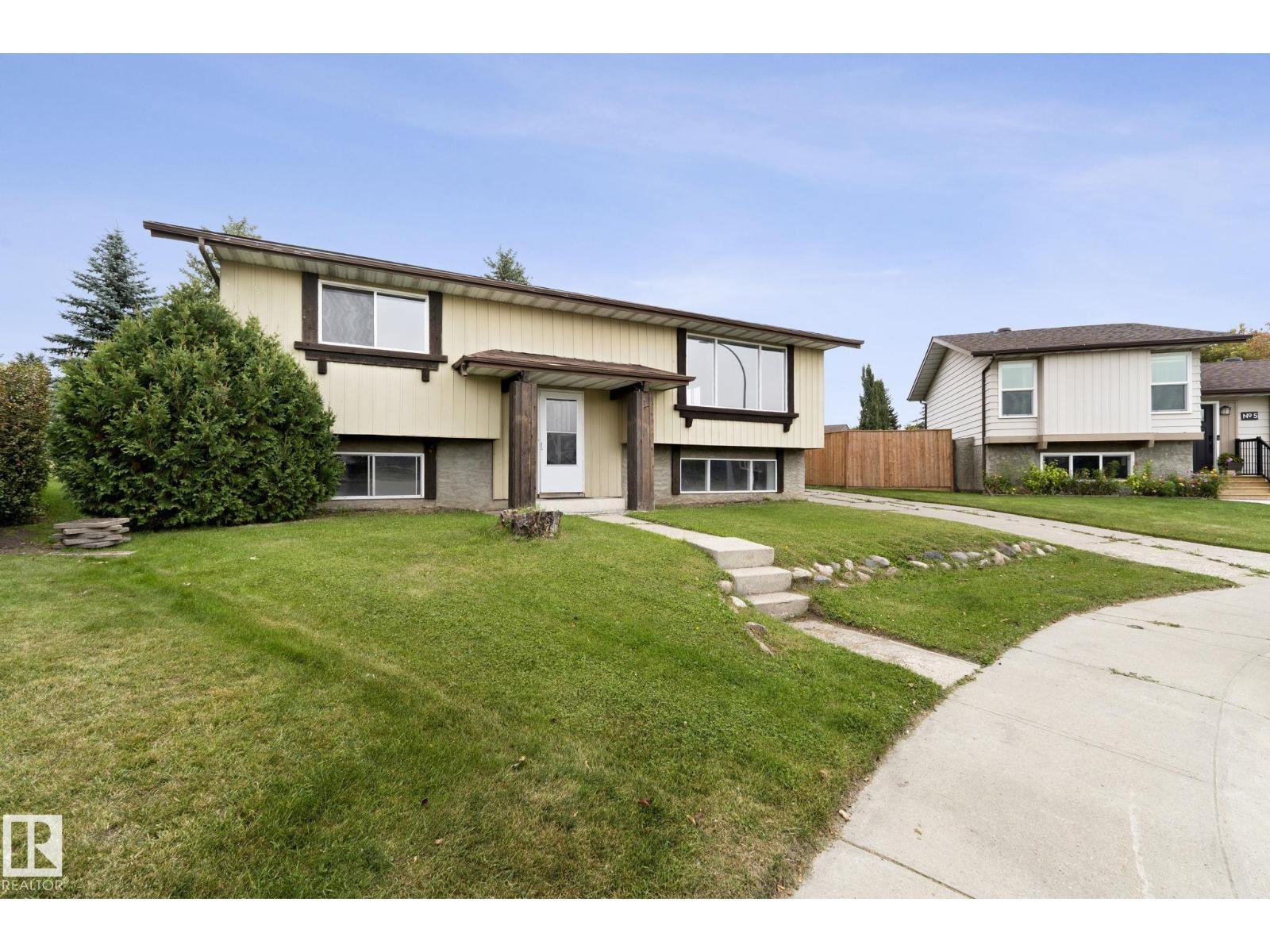 6 CAMPBELL CRES E