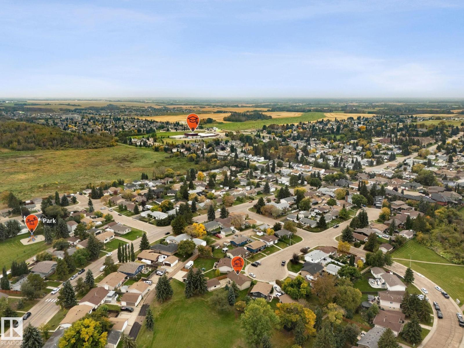 6 CAMPBELL CRES E