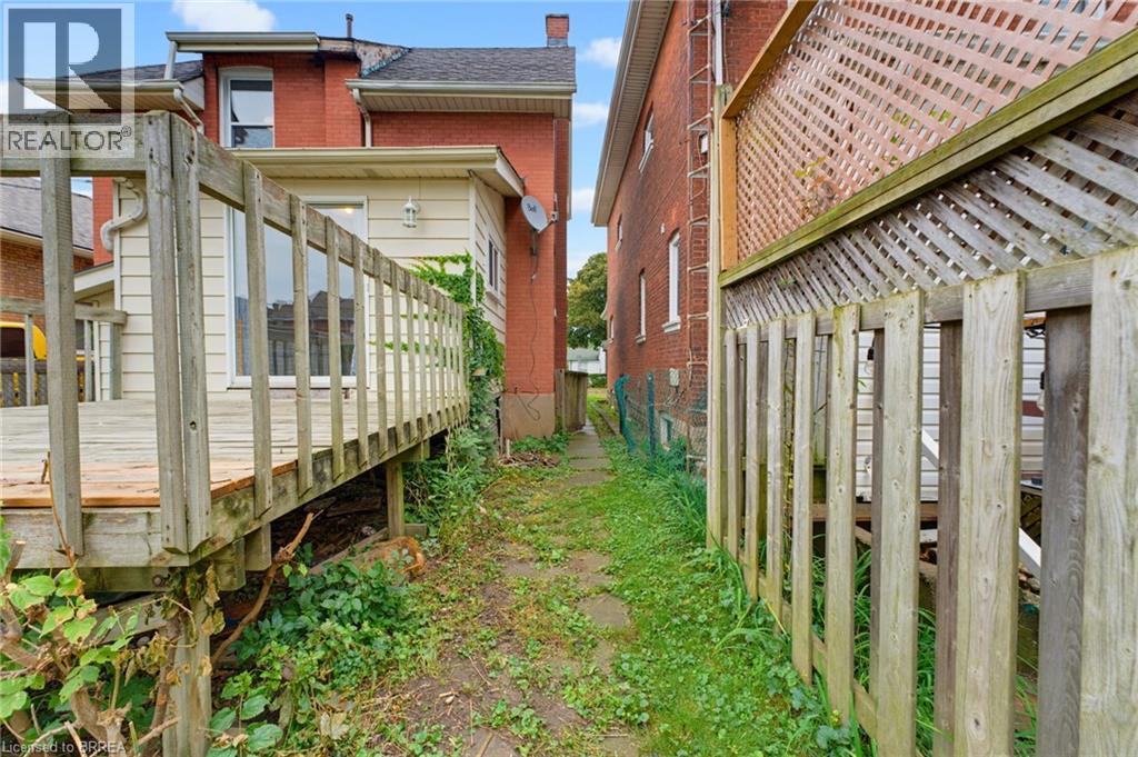 148 Albion Street, Brantford, Ontario  N3T 3M9 - Photo 38 - 40866740