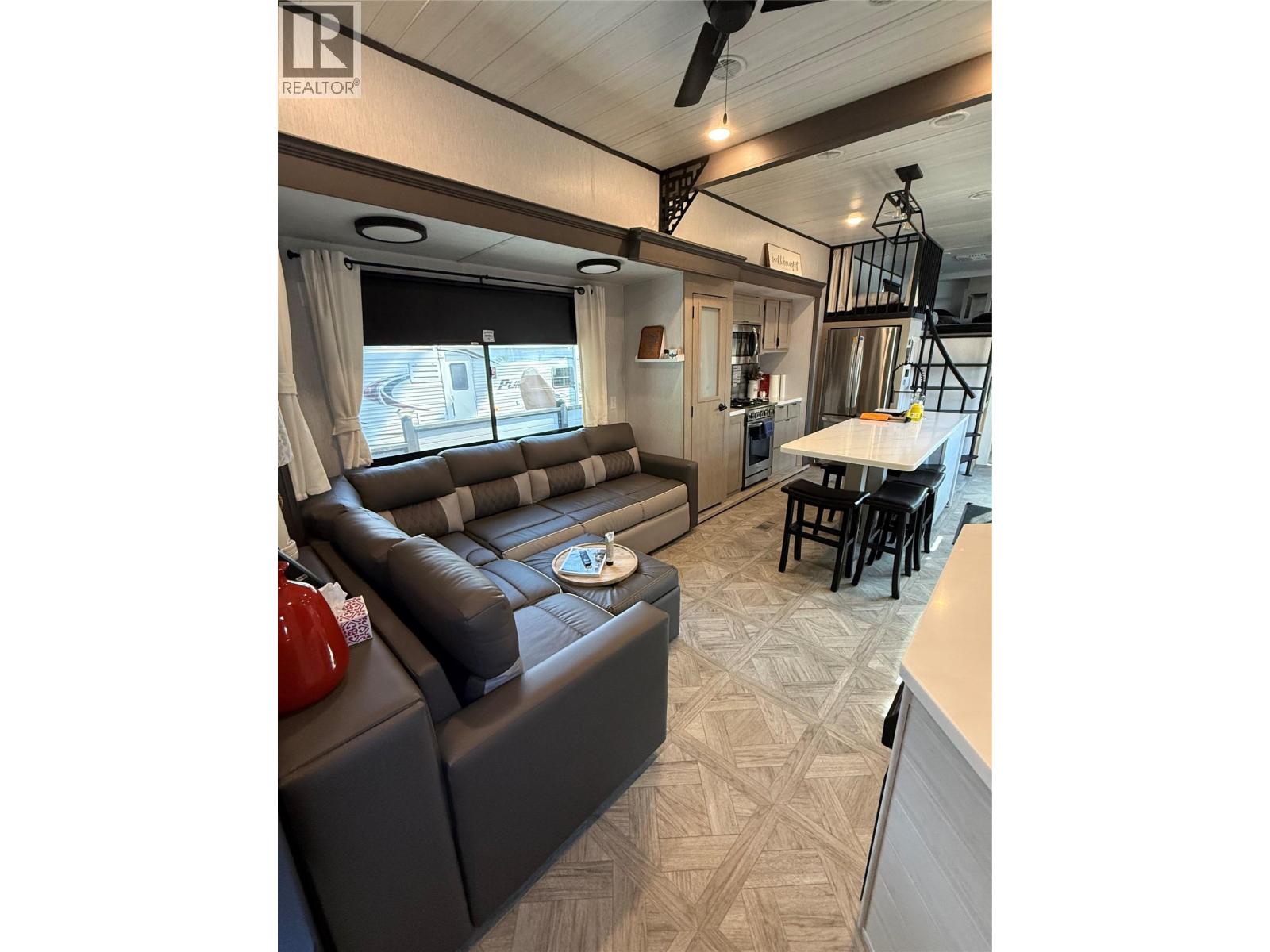 3890 Squilax Anglemont Road Unit# 93