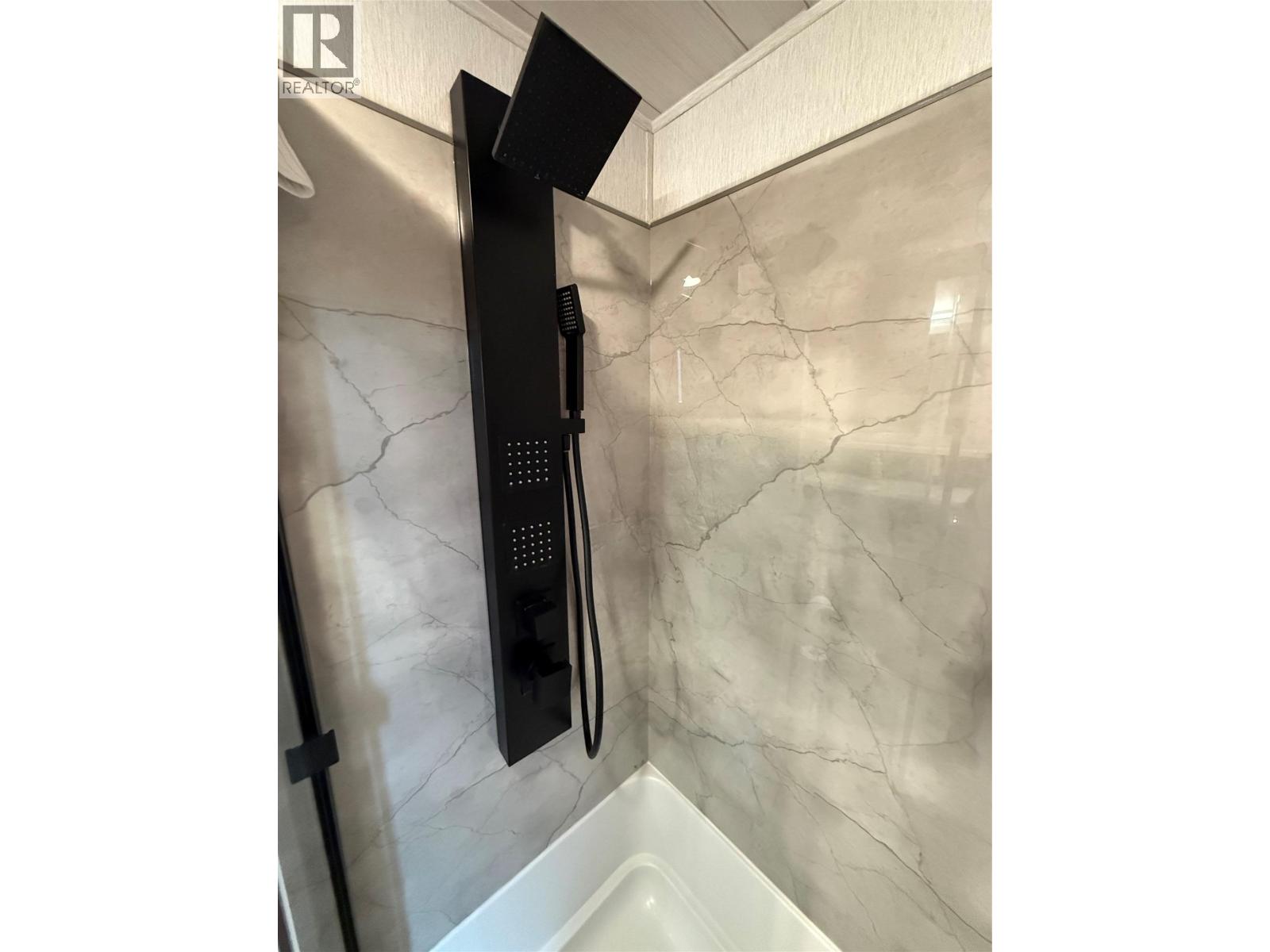 3890 Squilax Anglemont Road Unit# 93