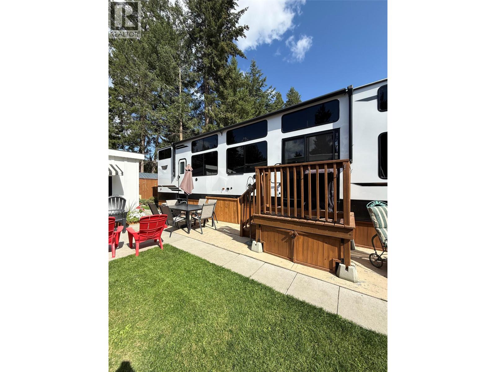 3890 Squilax Anglemont Road Unit# 93