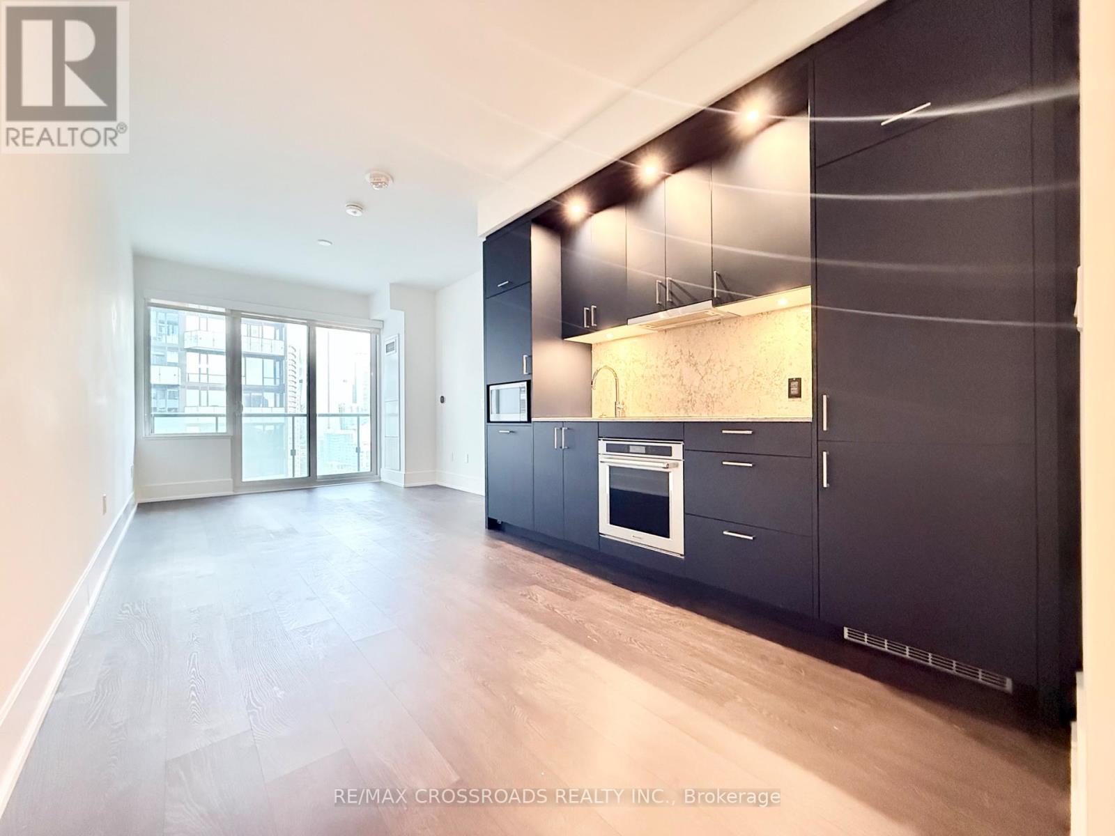 1613 - 480 Front Street W, Toronto, Ontario  M5V 0V6 - Photo 2 - C13855938