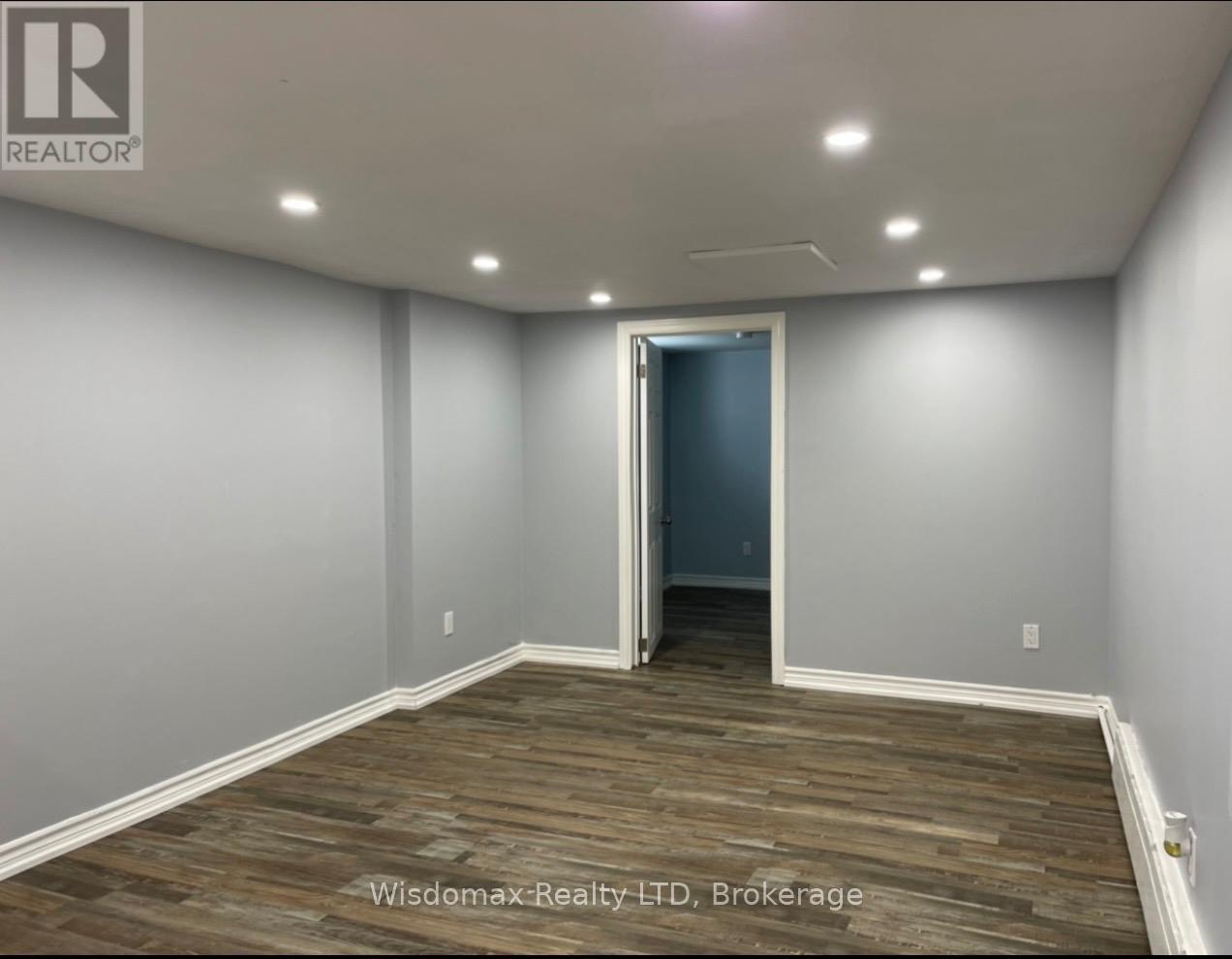 Basement - 426 St. Paul Street, St. Catharines, Ontario  L2R 3N3 - Photo 4 - X13855008