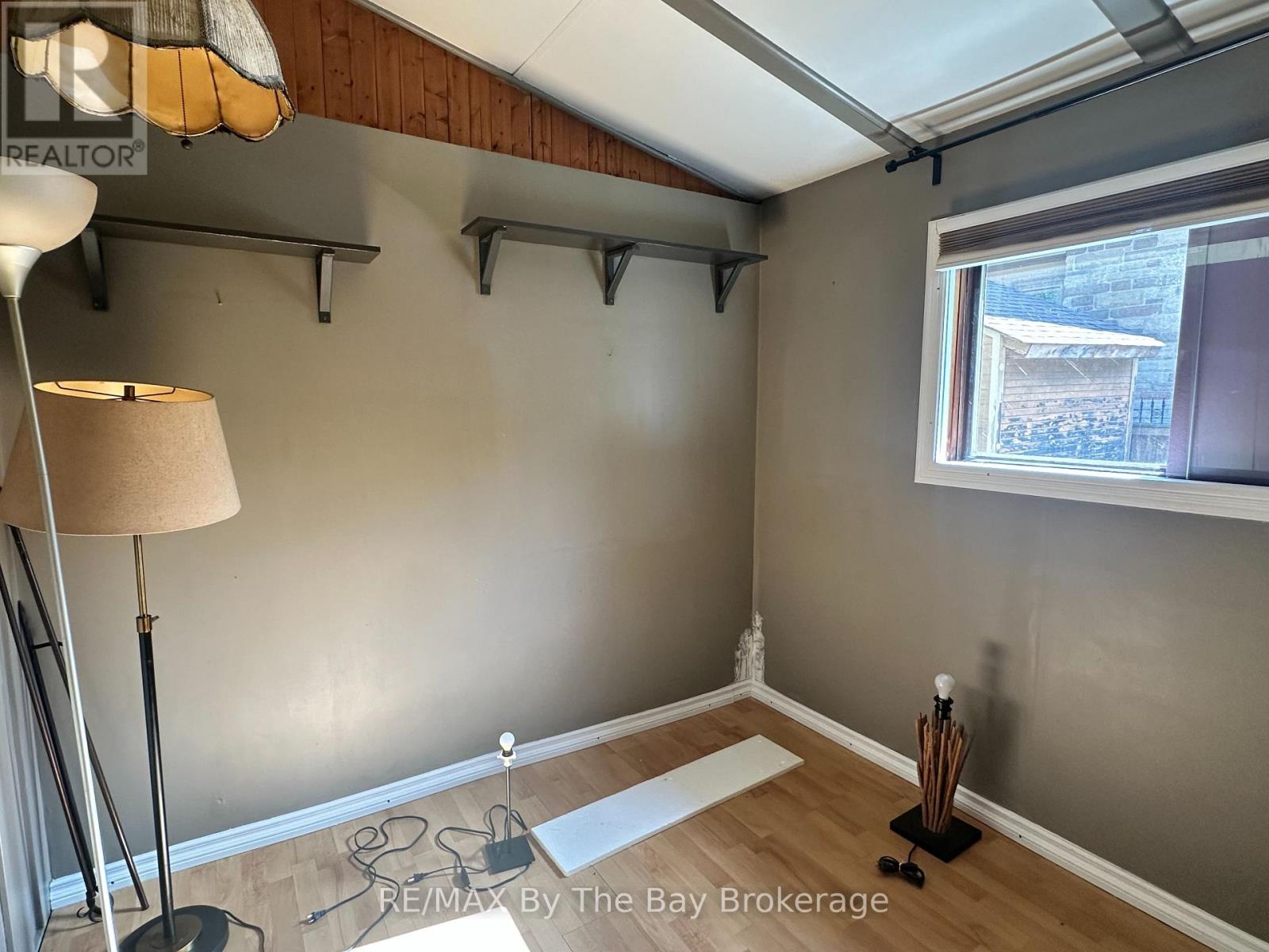 755 Shore Lane, Wasaga Beach, Ontario  L9Z 2C7 - Photo 7 - S13856018