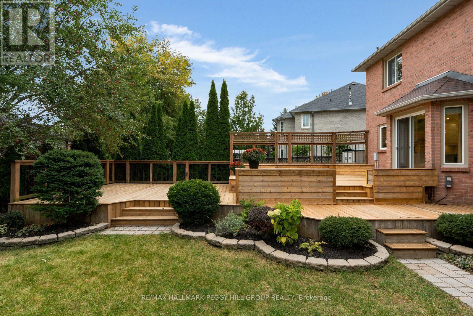 590 Gagnon Place, Newmarket, Ontario  L3X 1V8 - Photo 5 - N13855918