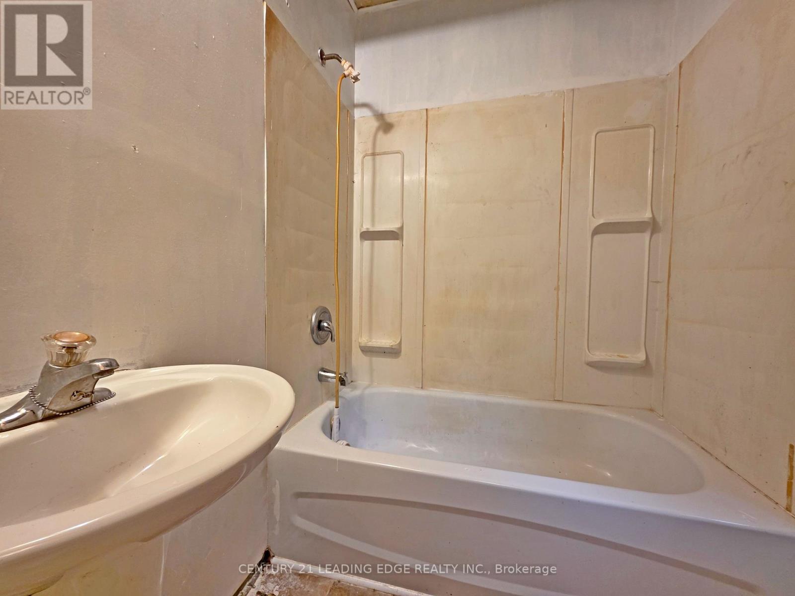 49 High Street, Georgina, Ontario  L0E 1R0 - Photo 8 - N13855964