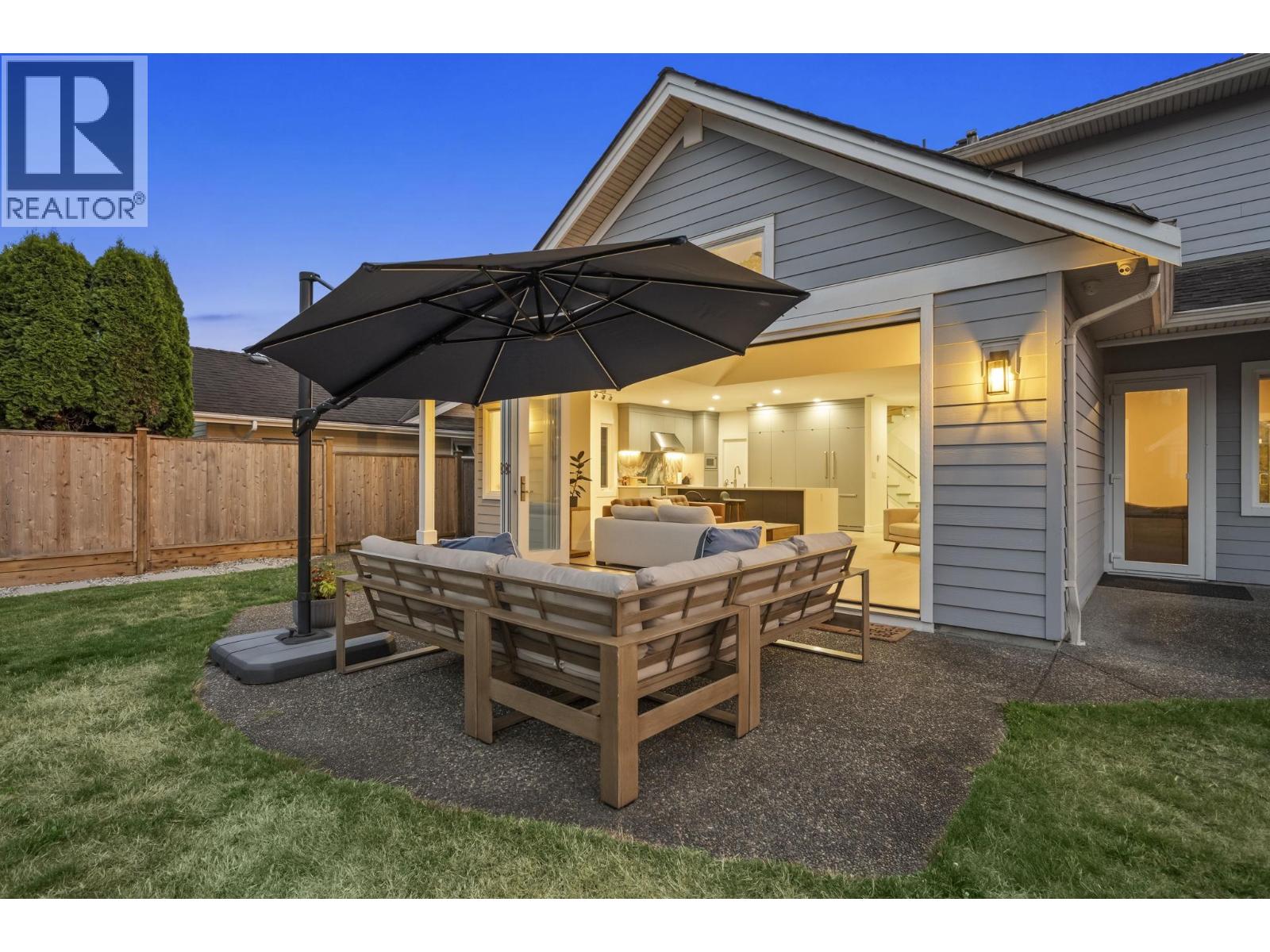 5358 CRESCENT DRIVE