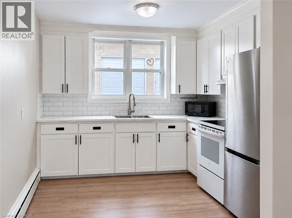 173 Blucher Street Unit# 1, Kitchener, Ontario  N2H 5V6 - Photo 3 - 40868256