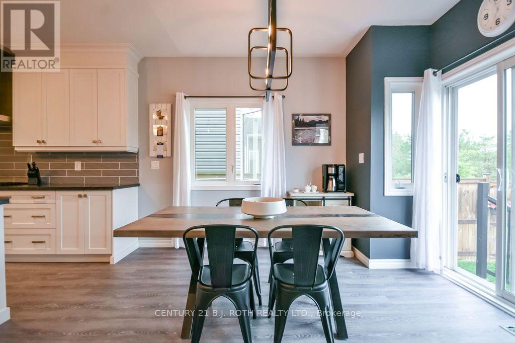 38 Beverly Street, Springwater, Ontario  L0L 1P0 - Photo 17 - S13855928