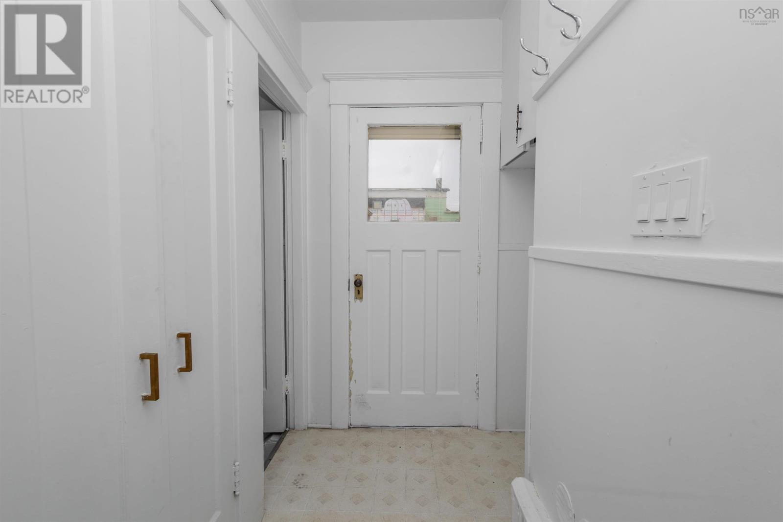 57 Catherine Street, Glace Bay, Nova Scotia  B1A 2J8 - Photo 24 - 202625002
