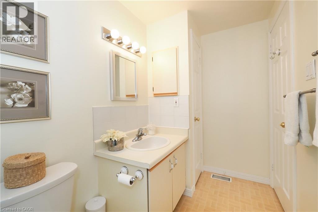 375 Holiday Inn Drive Unit# 34, Cambridge, Ontario  N3C 3P6 - Photo 28 - 40863011