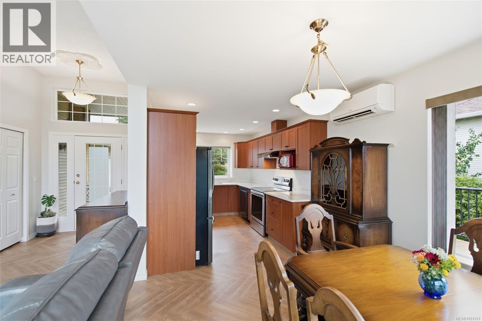 523 Louise Rd