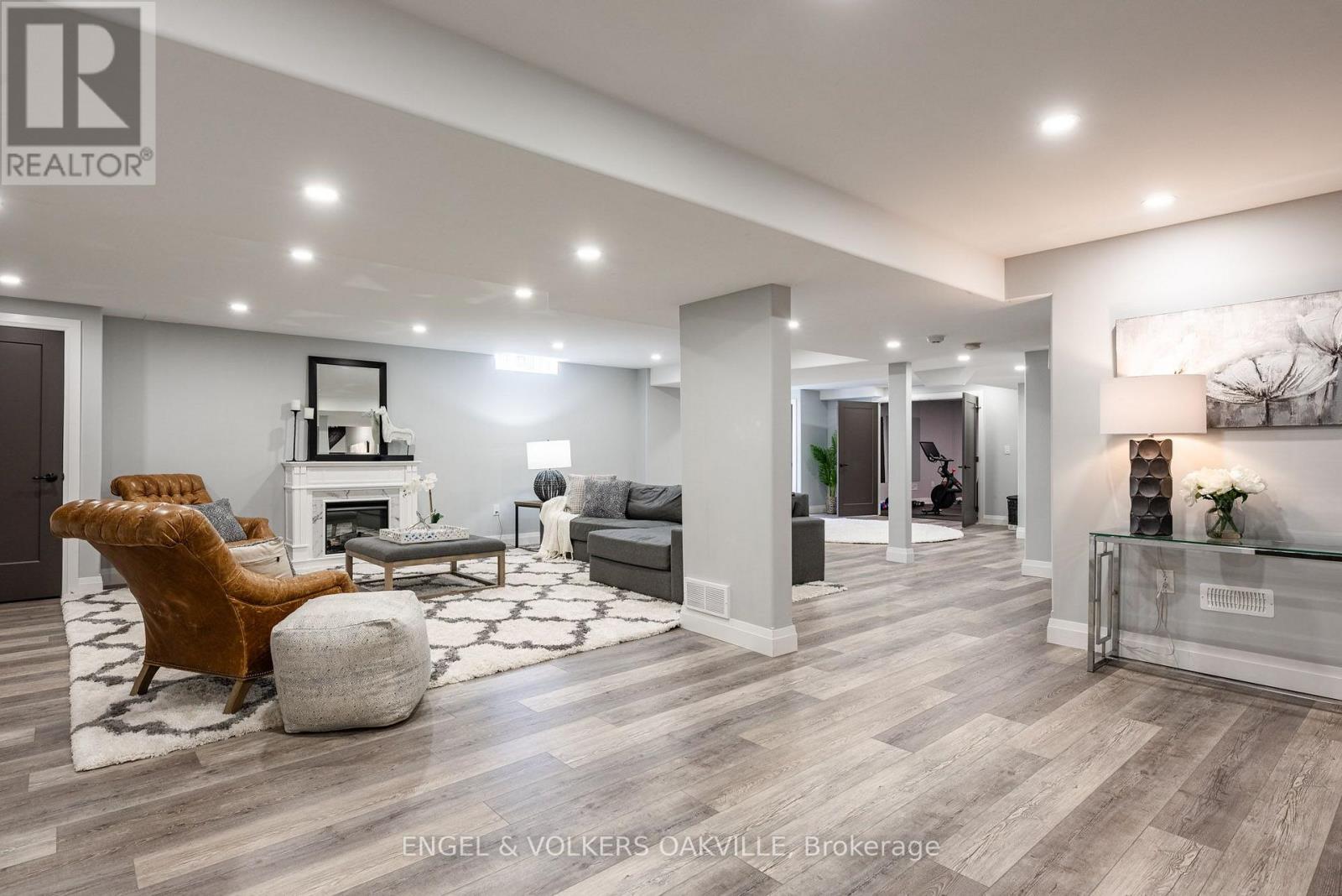 33 Barraclough Boulevard, Halton Hills, Ontario  L7G 0E8 - Photo 47 - W13855954