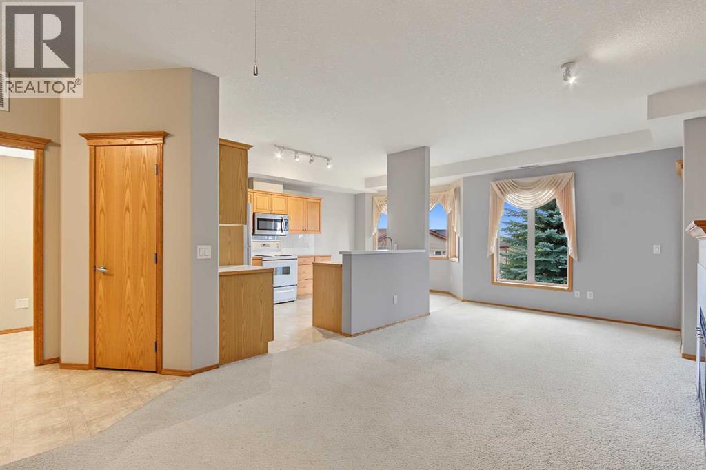209, 15 Everstone Drive Sw, Calgary, Alberta T2Y 5B5 - Photo 7 - A2349145