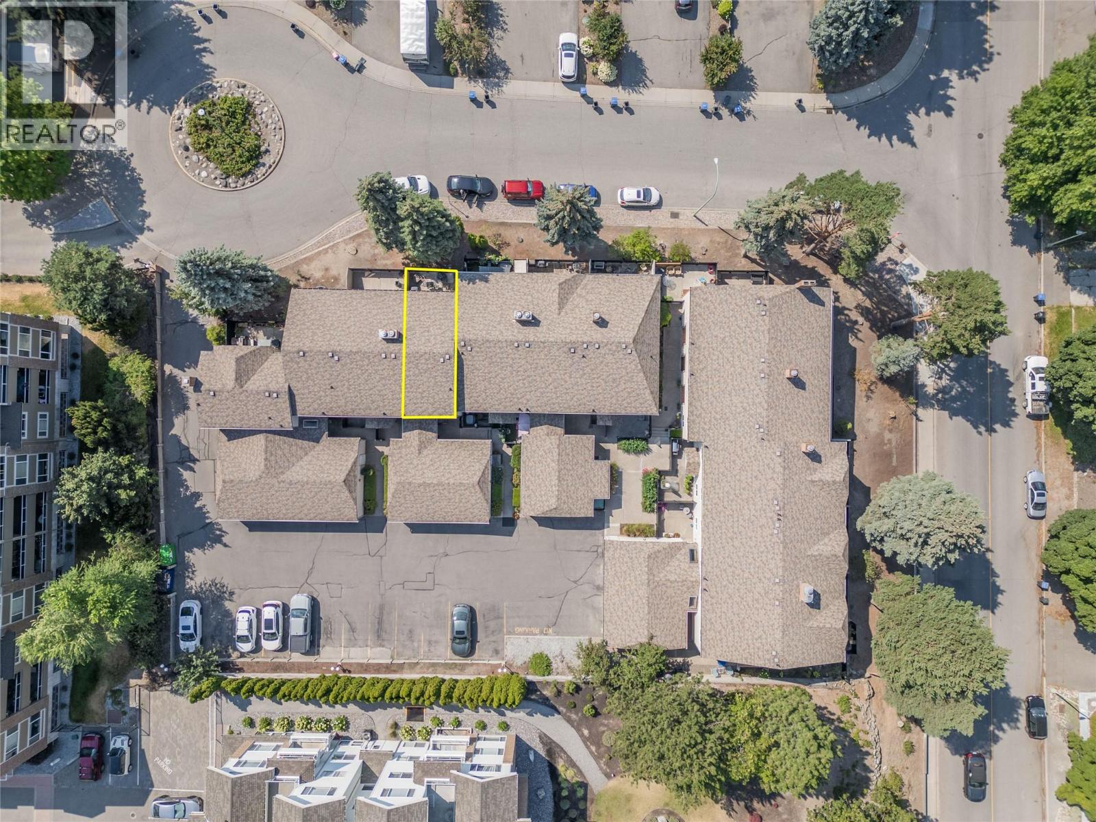1675 Thayer Court Unit# 3, Kelowna, British Columbia