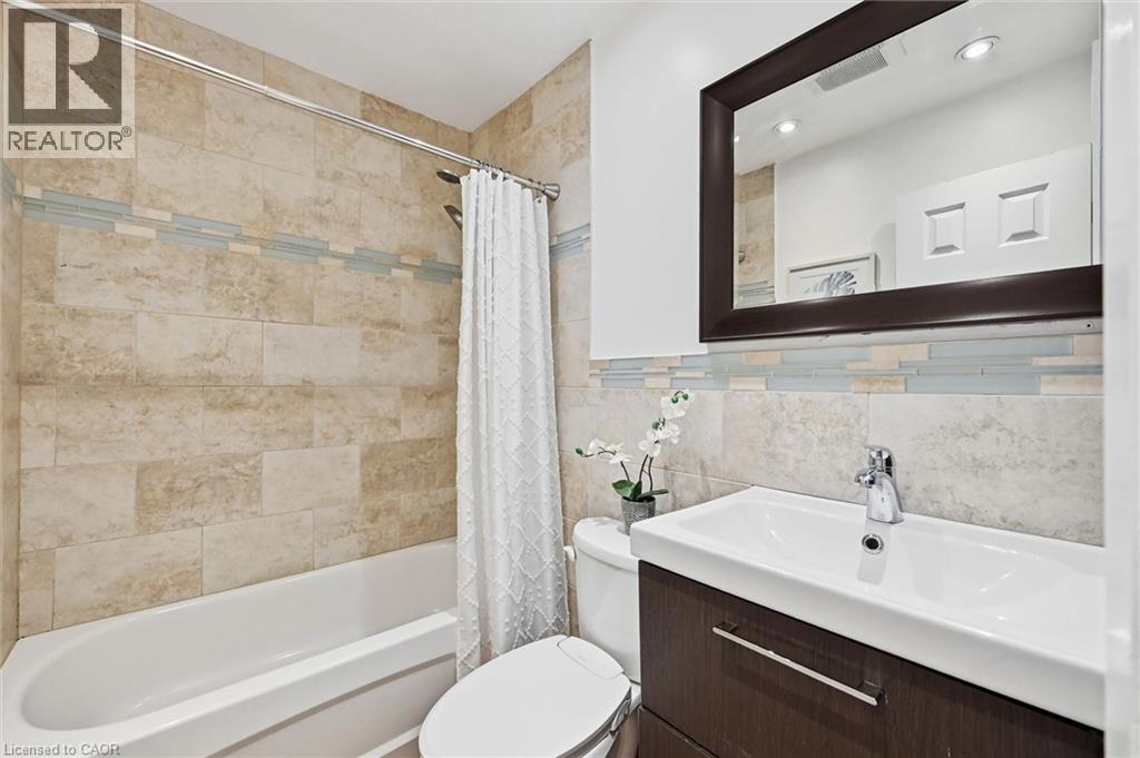 5474 Schueller Crescent, Burlington, Ontario  L7L 3T2 - Photo 25 - 40868341