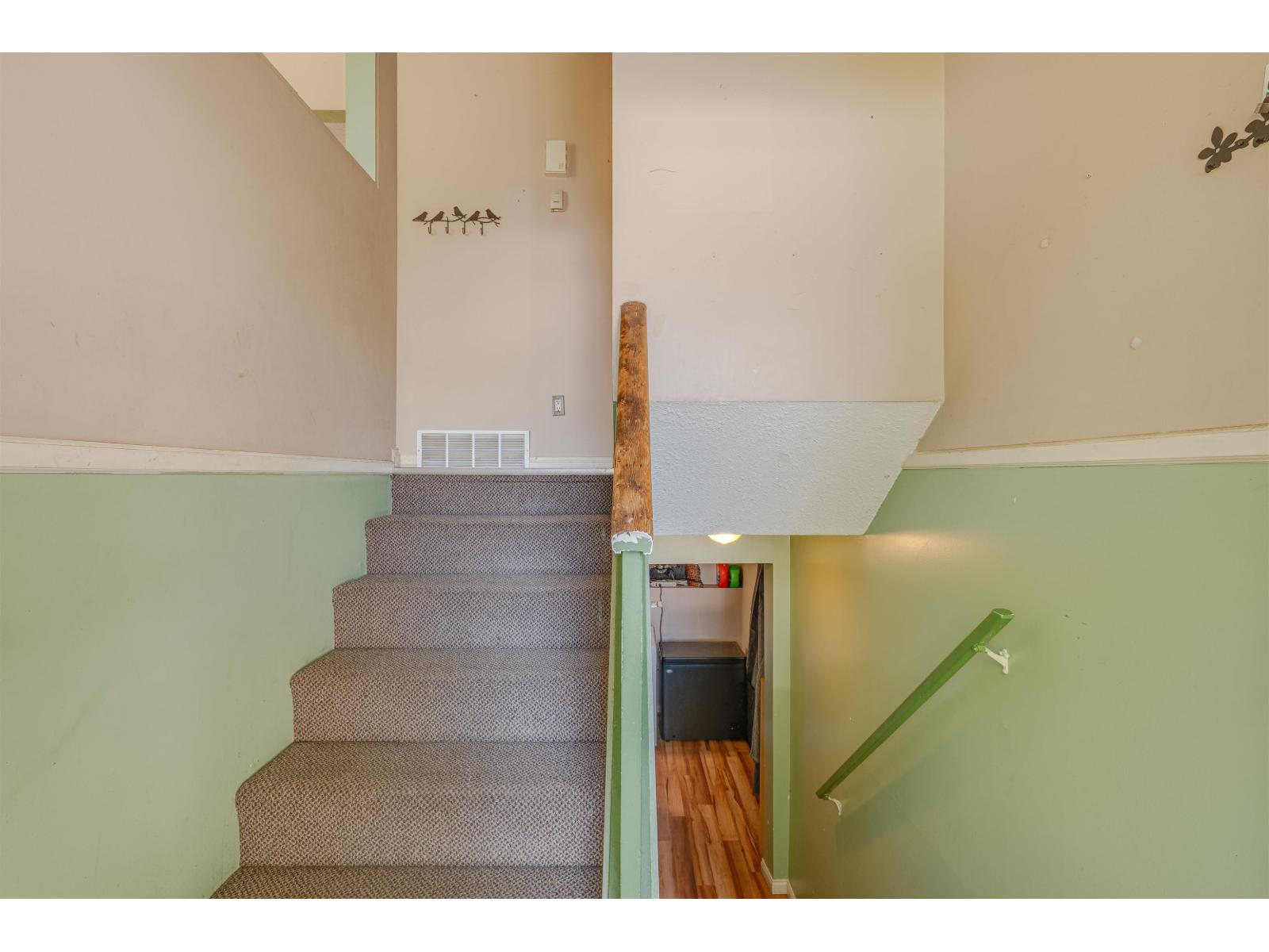 11546 SURREY ROAD