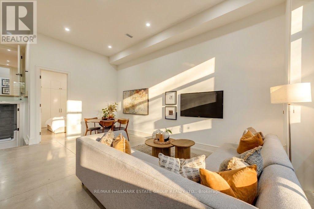 10 Wheeler Avenue, Toronto, Ontario  M4L 3V2 - Photo 40 - E13854948