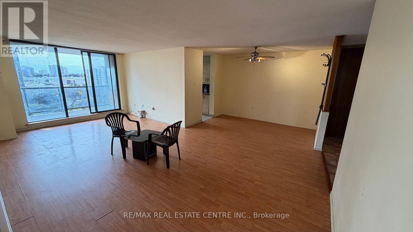 Unknown Address, ,    - Photo 3 - W13836056