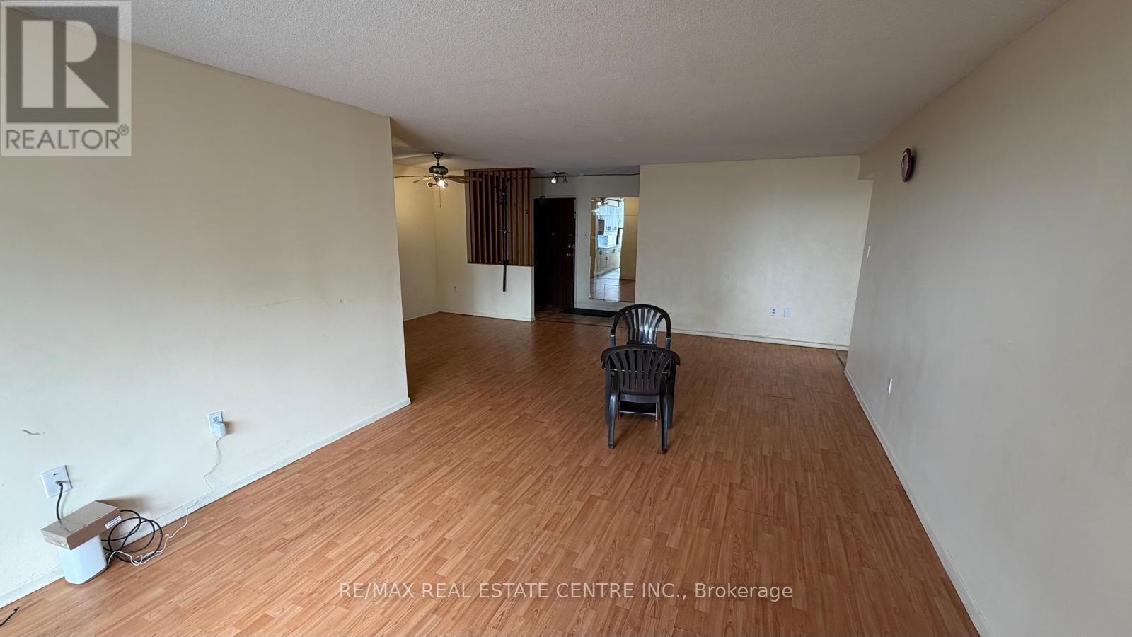 Unknown Address, ,    - Photo 4 - W13836056