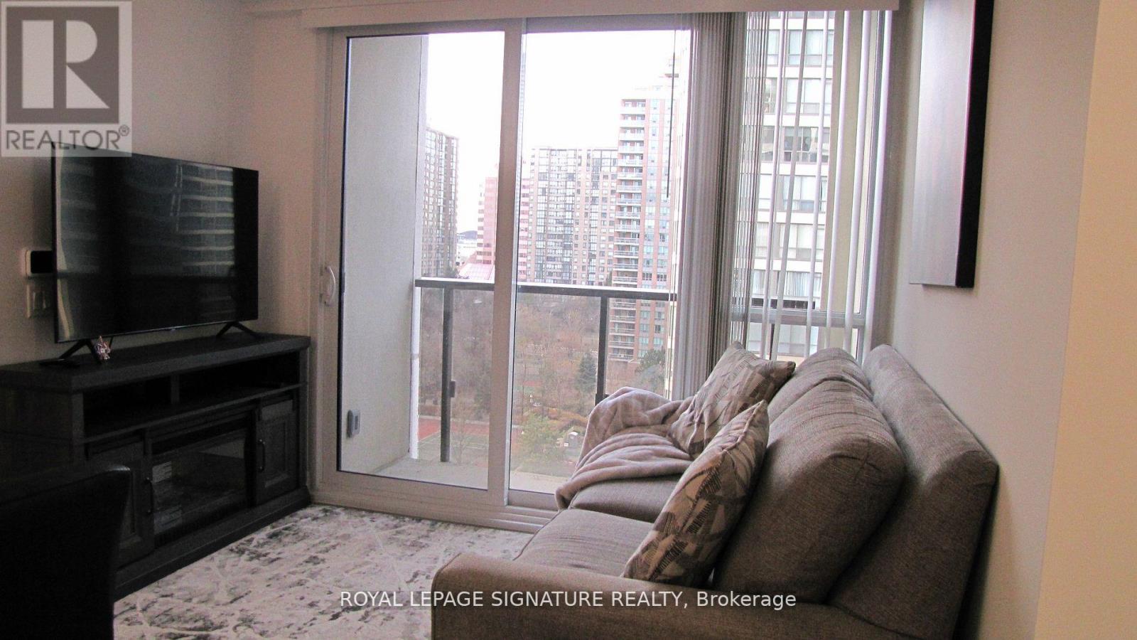 1001 - 36 Elm Drive W, Mississauga, Ontario  L5B 1L9 - Photo 11 - W13854990