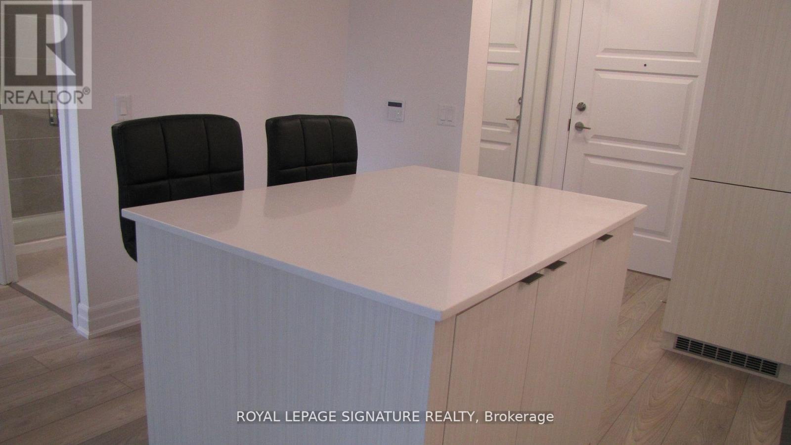 1001 - 36 Elm Drive W, Mississauga, Ontario  L5B 1L9 - Photo 9 - W13854990