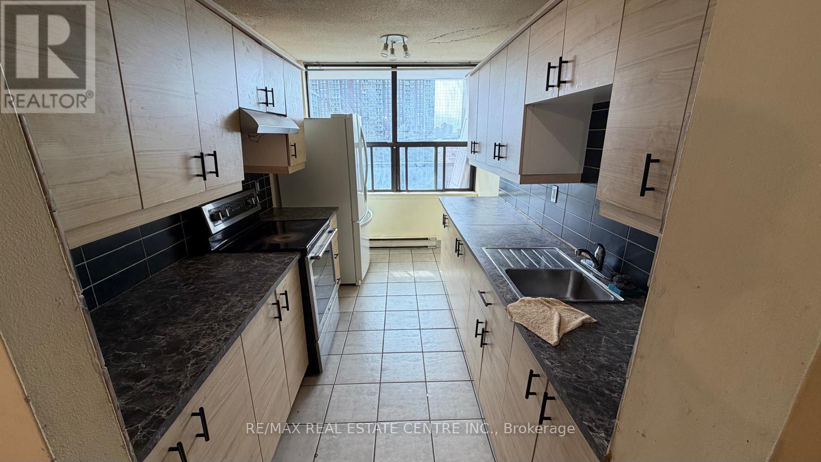 Unknown Address, ,    - Photo 6 - W13836056