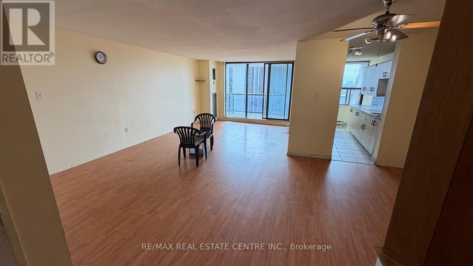Unknown Address, ,    - Photo 2 - W13836056
