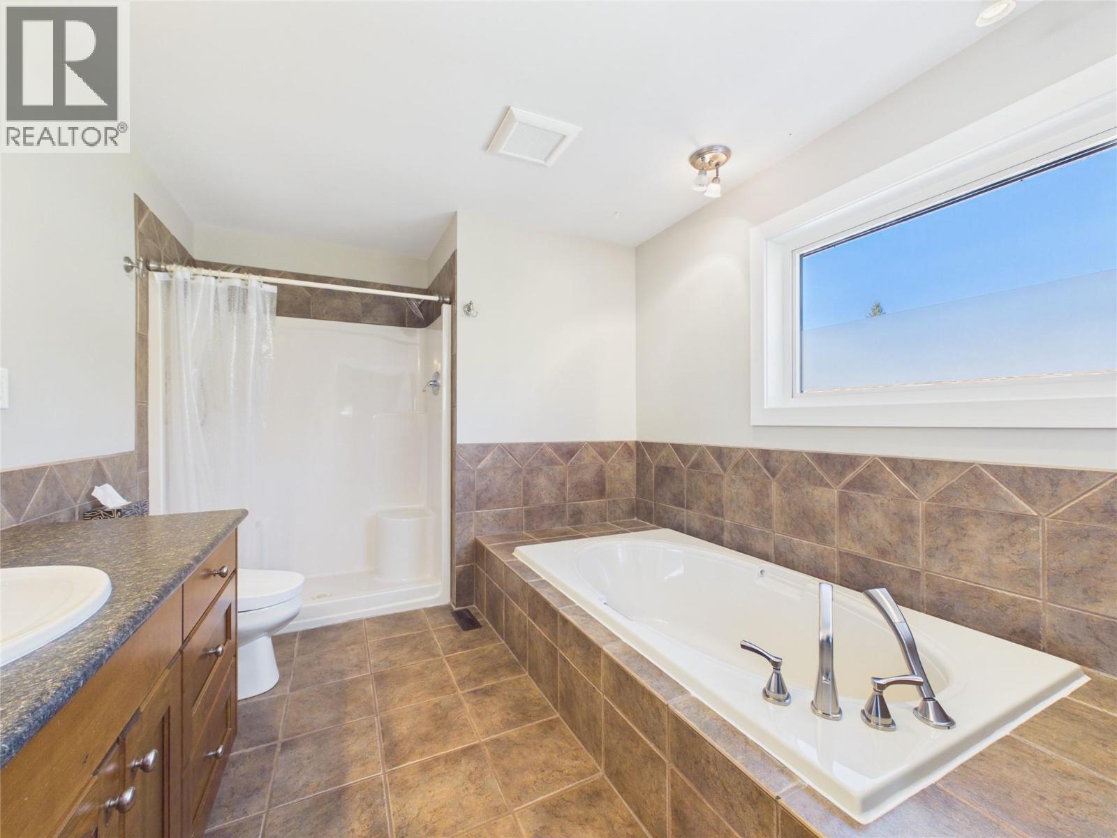 216 31st Avenue S, Cranbrook, British Columbia  V1C 5W5 - Photo 37 - 10402541