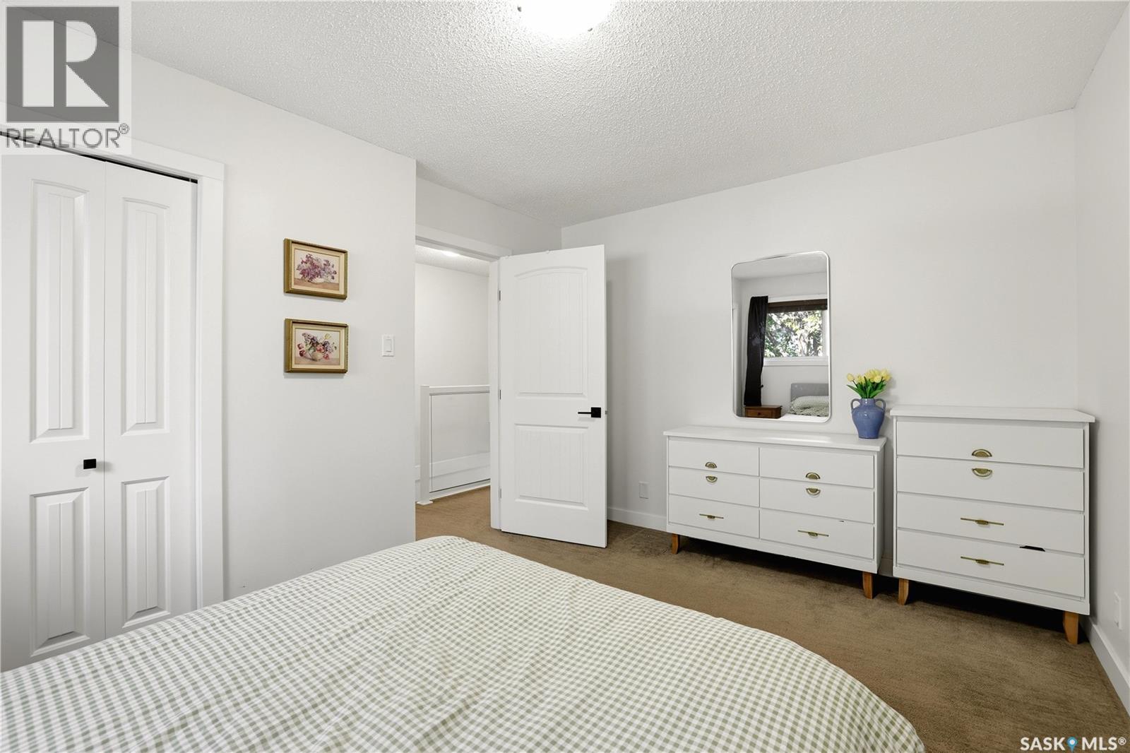 33 Ryan Road, Regina, Saskatchewan  S4S 6X9 - Photo 19 - SK050236