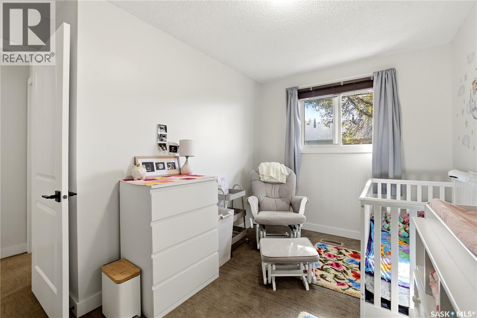 33 Ryan Road, Regina, Saskatchewan  S4S 6X9 - Photo 21 - SK050236